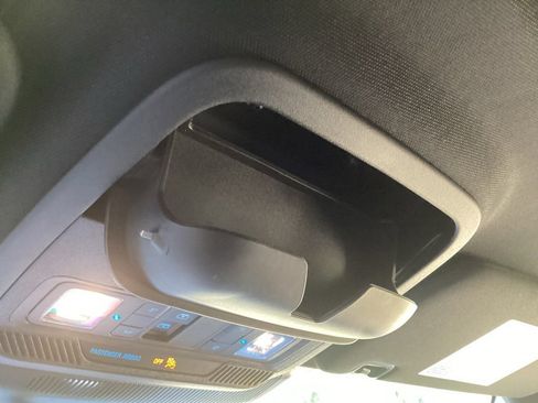 New 2026 Ford Explorer Platinum RWD image 82