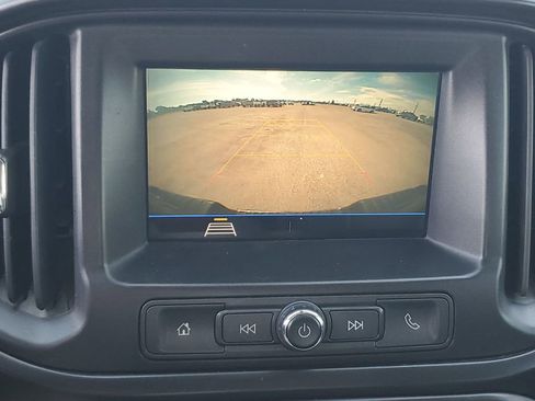 Used 2022 Chevrolet Colorado W/T w/ Custom Special Edition image 30