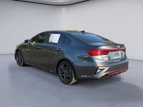 Used 2021 Kia Forte GT-Line w/ GT-Line Premium Package FWD image 3