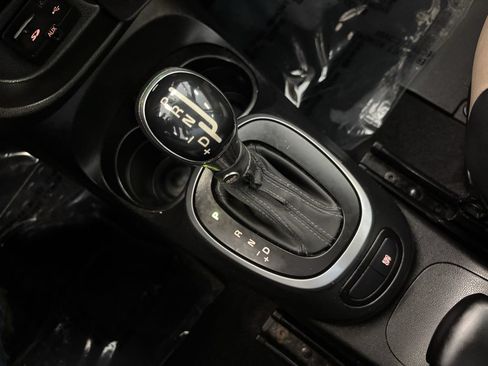 Used 2014 FIAT 500L Lounge FWD image 18