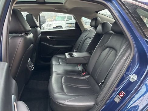 Used 2022 Hyundai Sonata Limited image 47