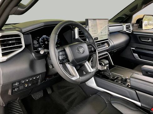 Used 2024 Toyota Sequoia Platinum AWD/4WD image 15