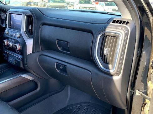 Used 2019 GMC Sierra 1500 SLT image 19