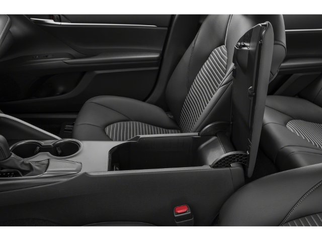 Used 2021 Toyota Camry SE w/ Convenience Package FWD image 9