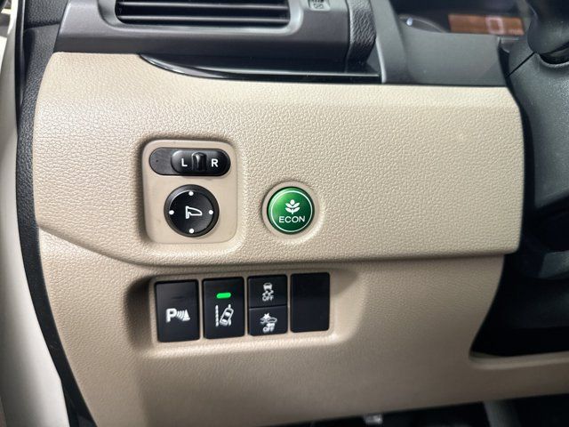 Used 2017 Honda Pilot Elite image 13