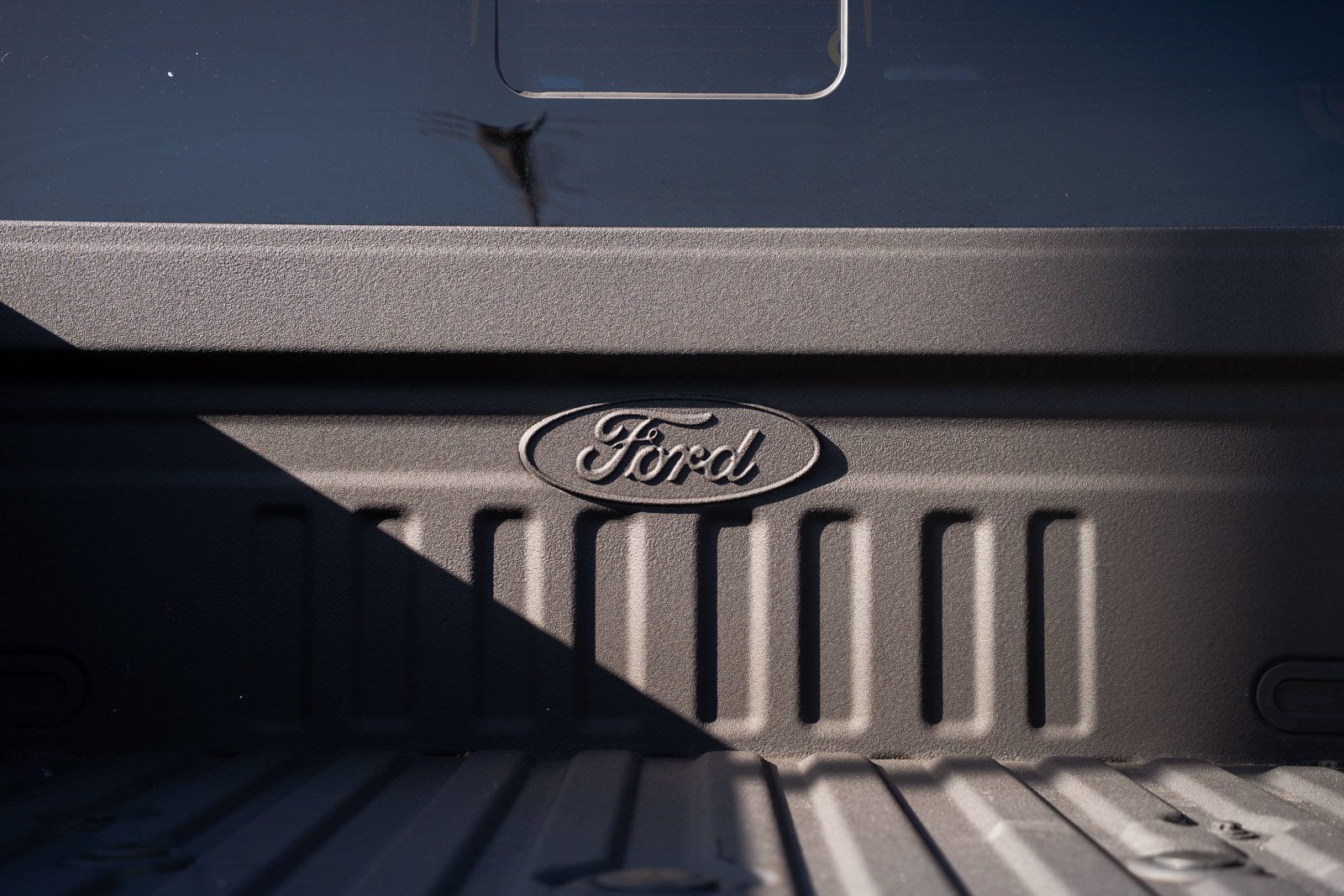 Certified 2022 Ford F250 Lariat w/ Tremor Off-Road Package AWD/4WD image 27