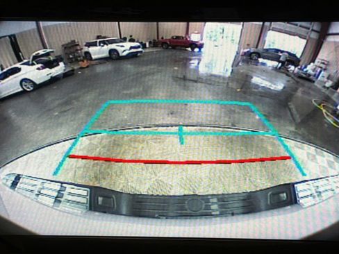 Used 2021 Toyota Tundra SR5 w/ SR5 Leather Package RWD image 29