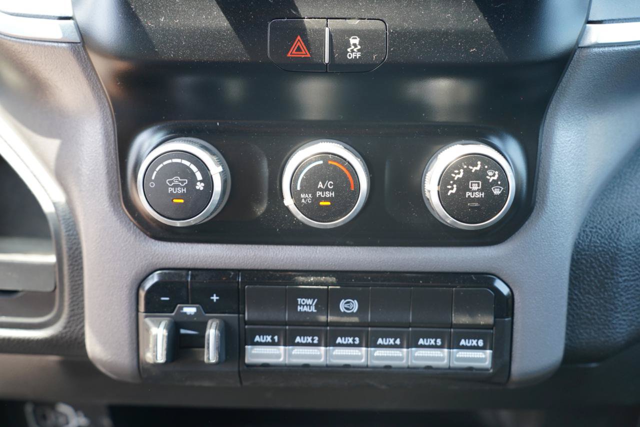 Used 2024 RAM 3500 SLT w/ Quick Order Package 2YG SLT AWD/4WD image 19