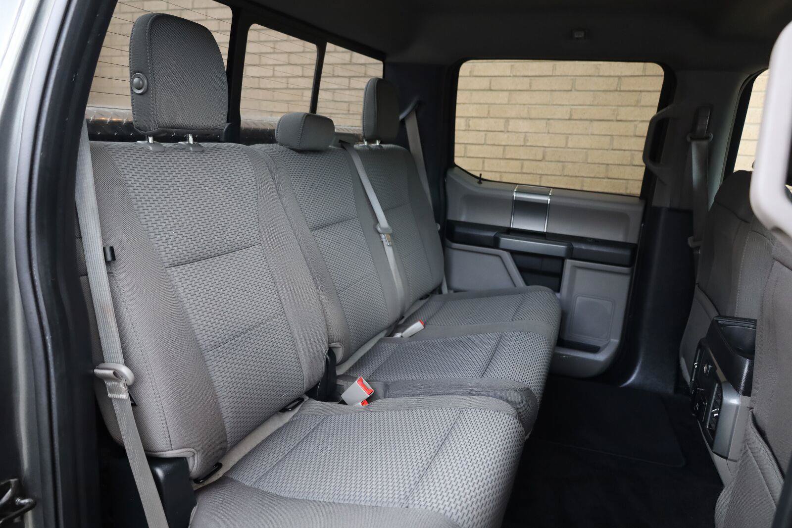 Used 2018 Ford F150 XLT w/ Equipment Group 302A Luxury AWD/4WD image 22