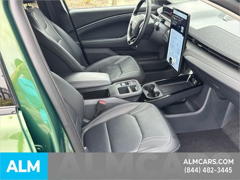 Used 2025 Ford Mustang Mach-E Premium image 17