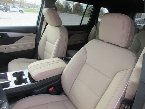 New 2026 Buick Enclave Preferred image 13