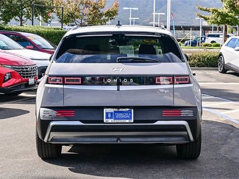 Certified 2025 Hyundai Ioniq 5 SEL image 6