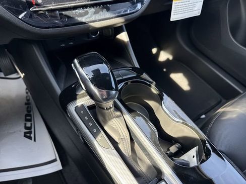 New 2026 Buick Envista Avenir image 19