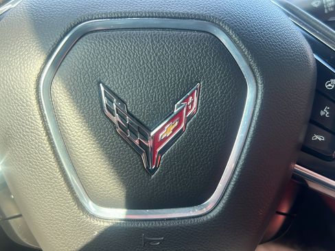 Used 2024 Chevrolet Corvette Stingray Preferred Conv w/ Z51 Performance Package RWD image 33