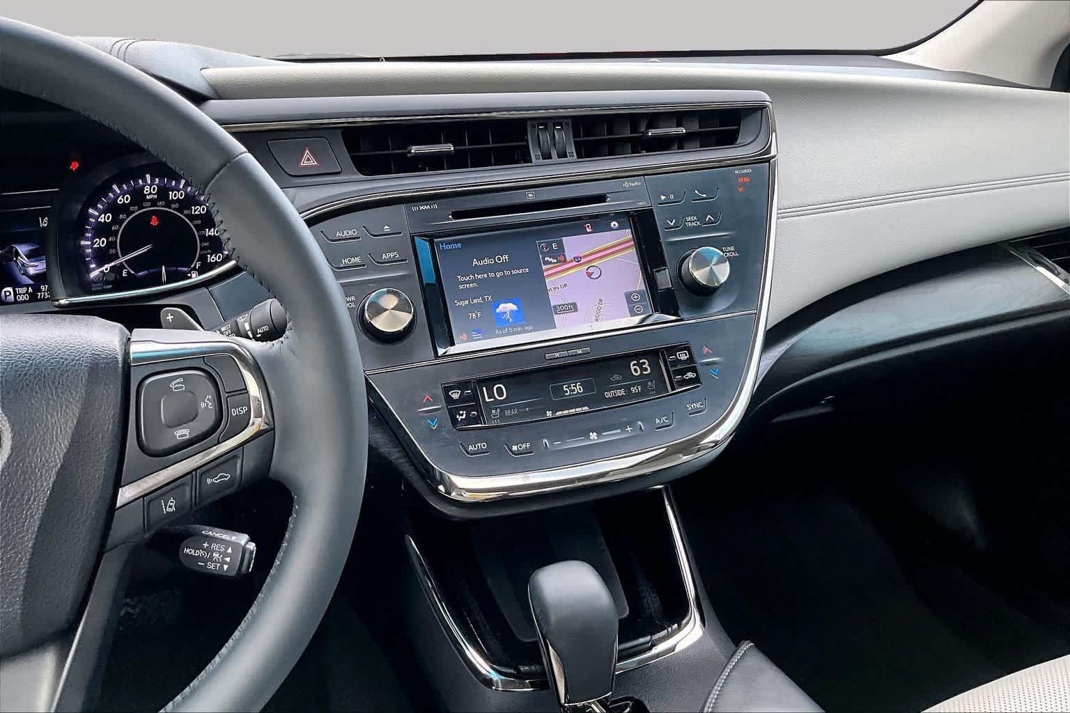 Used 2016 Toyota Avalon Limited w/ Toyota Safety Sense Package FWD image 7