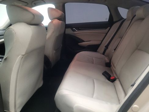 Used 2019 Honda Accord LX image 18