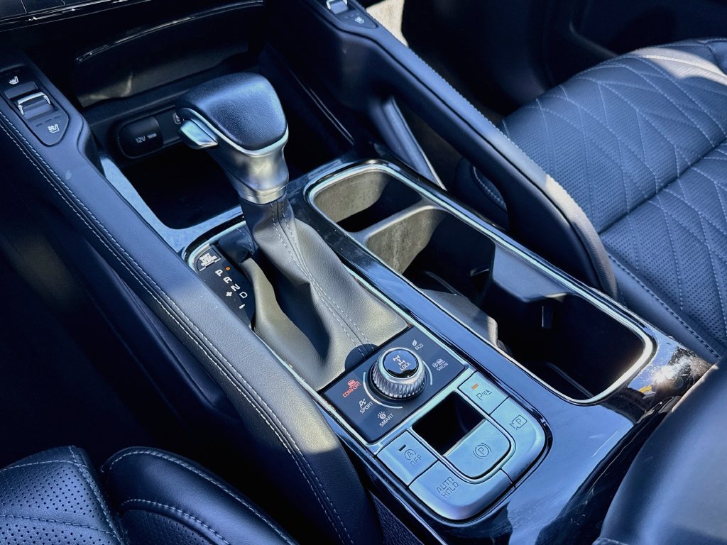 Used 2025 Kia Telluride SX Prestige X-Pro AWD/4WD image 29
