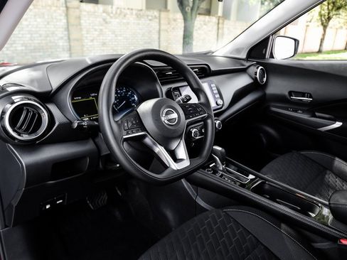 Used 2024 Nissan Kicks SV image 25