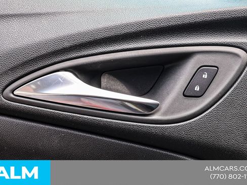 Used 2025 Buick Encore GX Preferred FWD image 39