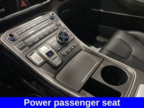 Used 2021 Hyundai Santa Fe Limited AWD/4WD image 22