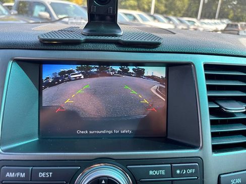 Used 2015 Nissan Armada Platinum w/ 2nd Row Captain Seat Package AWD/4WD image 13