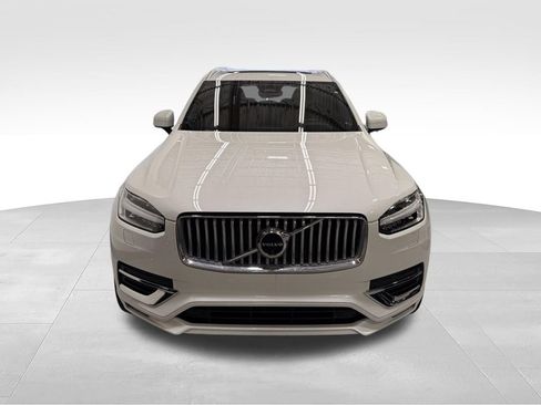 Used 2023 Volvo XC90 B6 Ultimate w/ Protection Package Premier AWD/4WD image 8