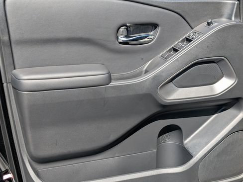 New 2026 Nissan Frontier SV w/ Tow Package image 12