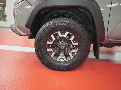 Certified 2023 Toyota Tacoma TRD Off-Road image 29