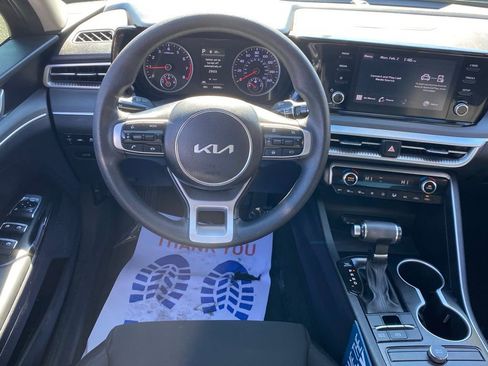 Used 2024 Kia K5 LXS image 10