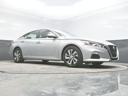 Used 2021 Nissan Altima 2.5 S image 25
