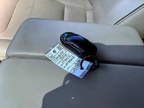 Used 2016 Tesla Model X 90D image 11