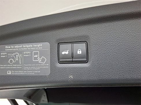 Used 2023 INFINITI QX50 Luxe image 30