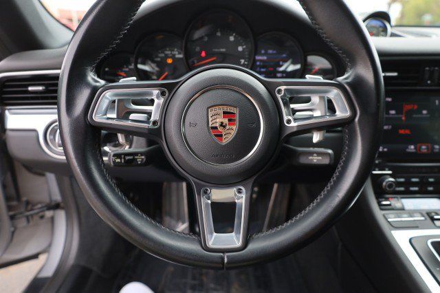 Used 2017 Porsche 911 Carrera RWD image 28