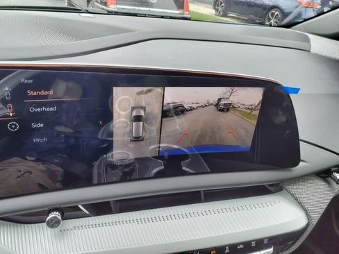 New 2025 Cadillac Optiq Luxury 1 image 31