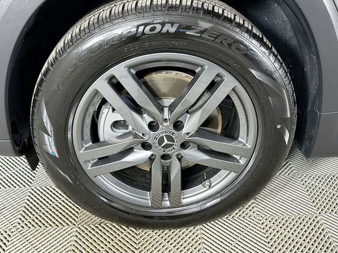 Certified 2026 Mercedes-Benz GLB 250 image 30