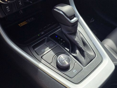 Certified 2025 Toyota RAV4 XSE w/ Advanced Technology Package image 37