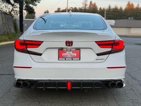 Used 2019 Honda Accord Sport image 4