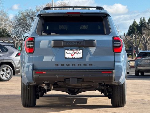 New 2026 Toyota 4Runner SR5 image 5