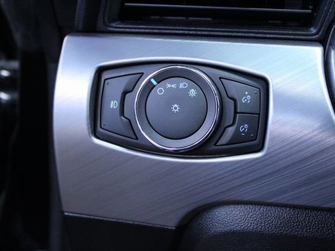 Used 2022 Ford Mustang GT Premium image 15