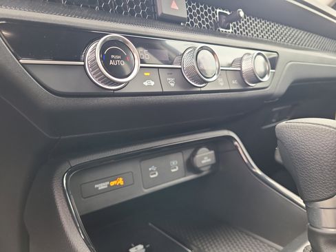 New 2026 Honda CR-V LX image 33