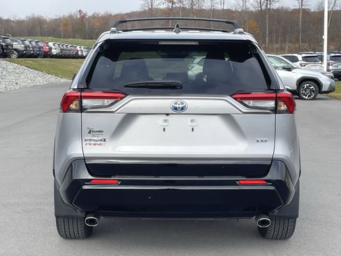 Used 2022 Toyota RAV4 XSE image 4