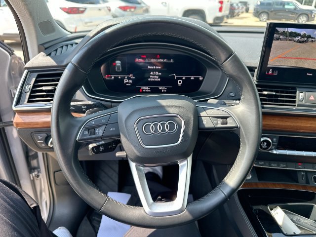 Used 2023 Audi Q5 2.0T Premium Plus w/ Premium Plus Package AWD/4WD image 13