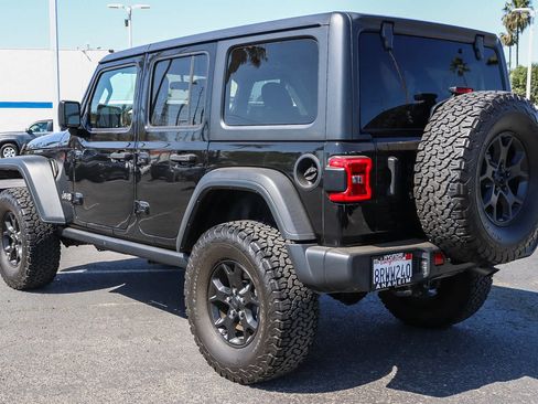 Used 2020 Jeep Wrangler Unlimited Sport image 9