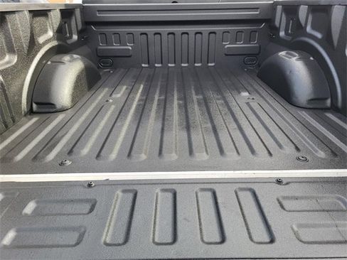 Used 2015 Ford F150 Lariat image 19