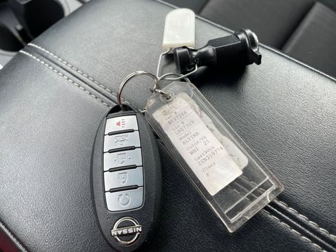 Used 2025 Nissan Altima 2.5 SV image 22