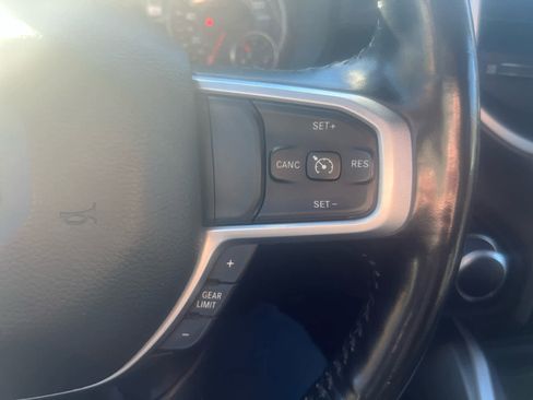 Used 2021 RAM 1500 Big Horn image 15