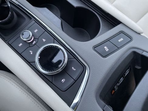 Certified 2023 Cadillac XT5 Premium Luxury image 31