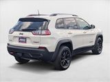 Used 2019 Jeep Cherokee Trailhawk image 5