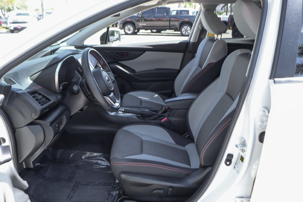 Used 2023 Subaru Crosstrek 2.0i Premium AWD/4WD image 16