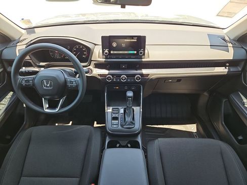 Used 2025 Honda CR-V LX image 13